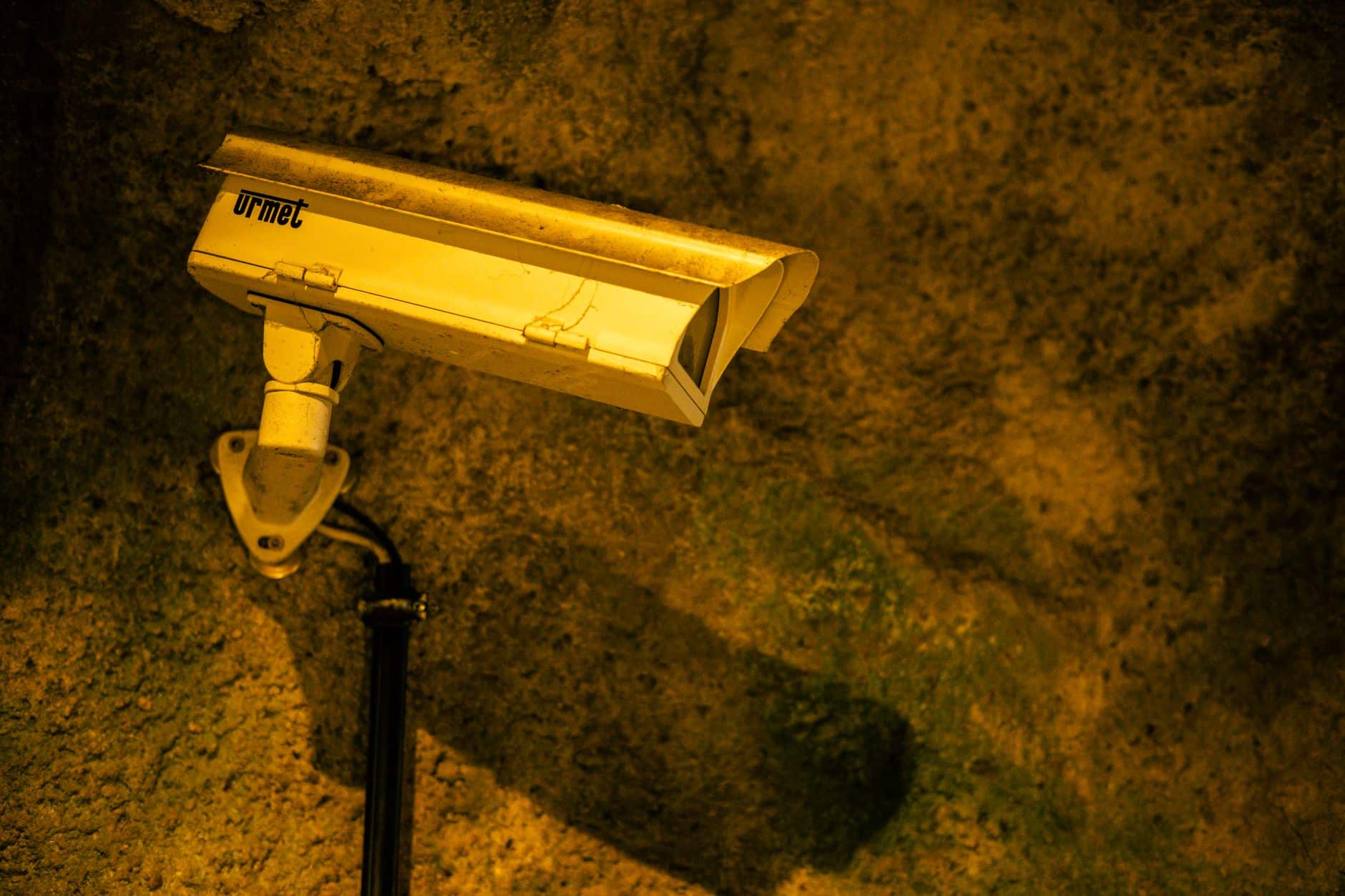 Système d'alarme relié à un centre de télésurveillance